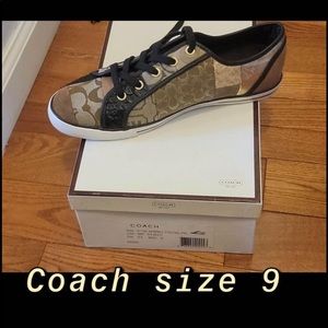 Brand new never worn coach sneakers exclusive limited signature style